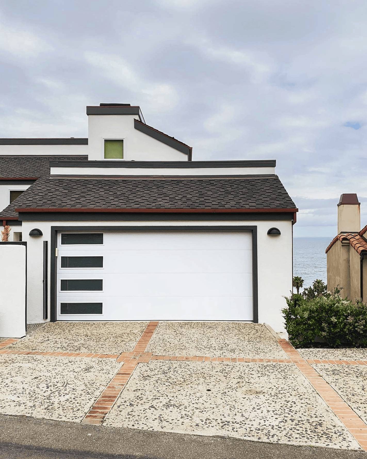 Skyline Flush Garage Doors | C.H.I. Overhead Doors
